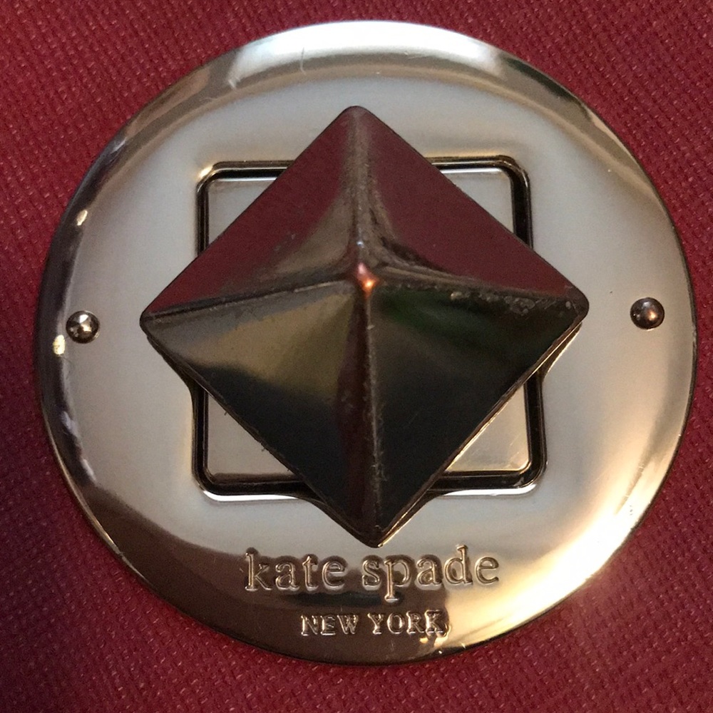 KATE SPADE 🍓 - Picture 2 of 6